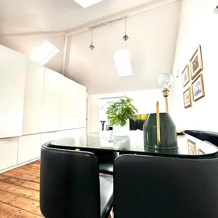 Stylish Top Floor Flat In The Heart Of Camden! London Exterior photo